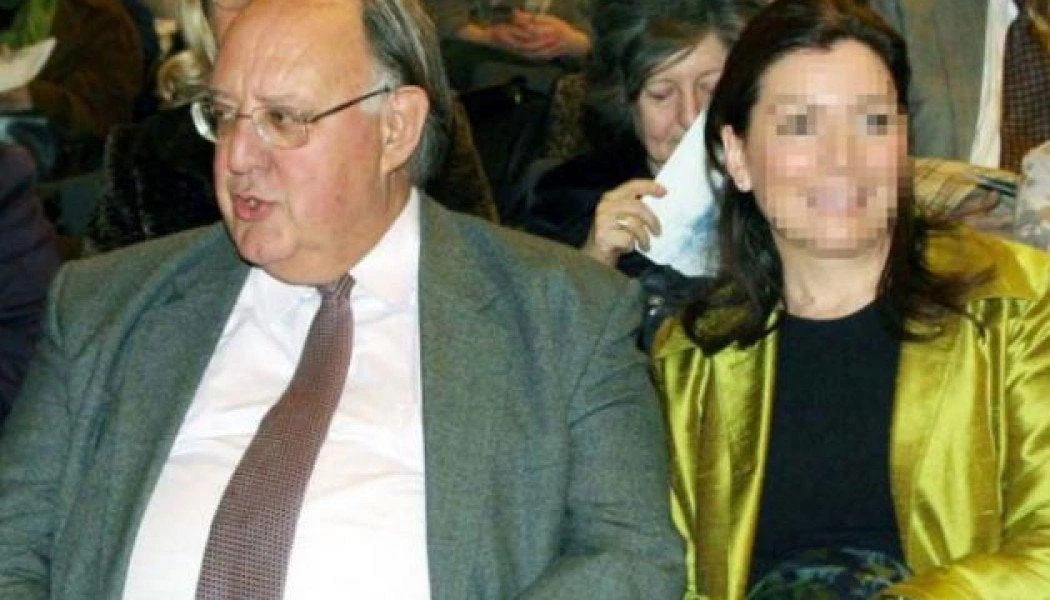 Ελεύθερο πουλί ο Πάγκαλος – Κατέθεσε αίτηση διαζυγίου στα πίσω πίσω